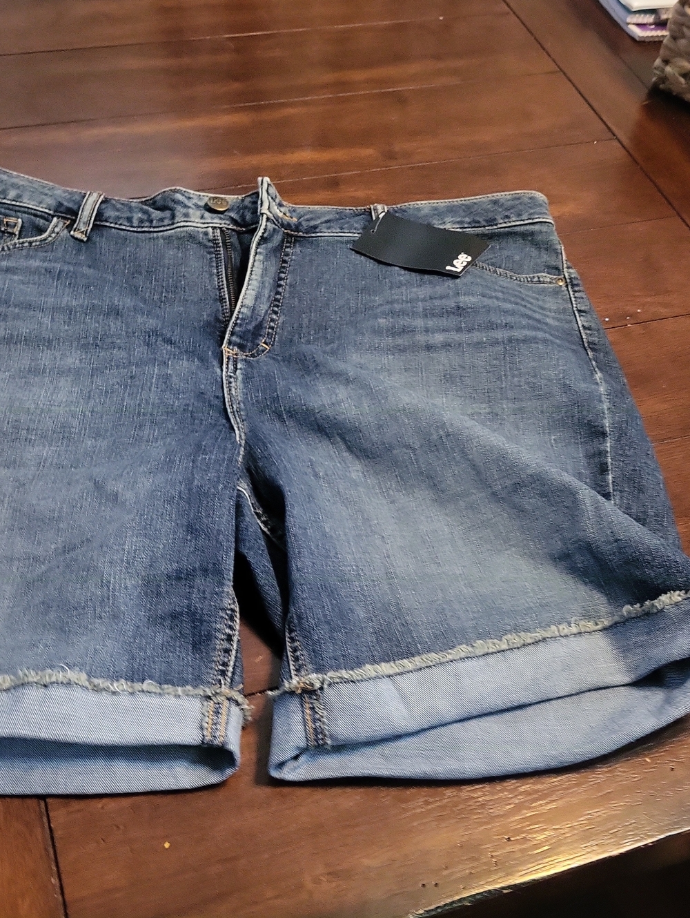 Riders by Lee Women's Blue Denim Rolled-Hem Shorts